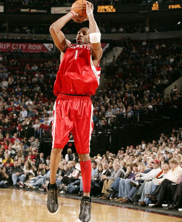 跟队：国米准备和卡洛斯-奥古斯托谈续约，双方已初步接触（队记：国米拟与卡洛斯-奥古斯托商谈续约，双方已展开初步沟通）