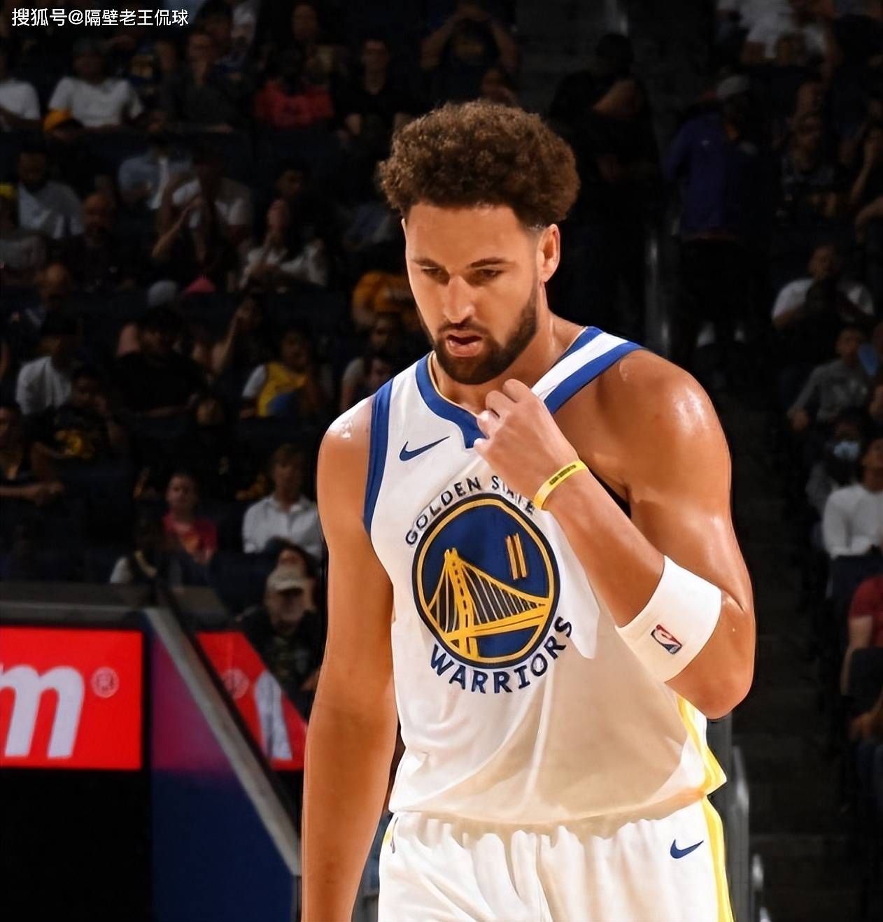 新疆男篮vs青岛大名单：阿不都&齐麟领衔出战，青岛四外援（新疆战青岛出征名单：阿不都沙拉木、齐麟领衔，青岛启用四外援）